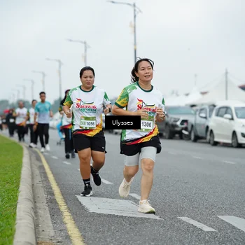 Runner Photo 7670702