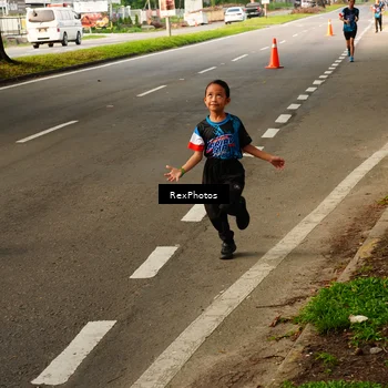 Runner Photo 7670708