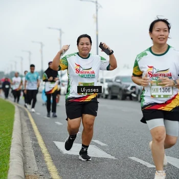 Runner Photo 7670711