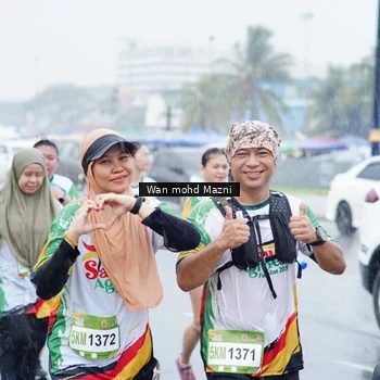 Runner Photo 7670718