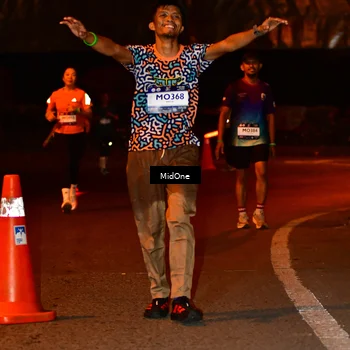 Runner Photo 7670729