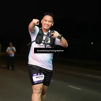 Runner Photo 7670731