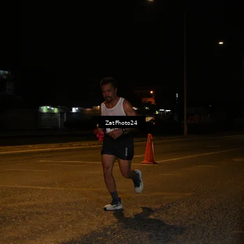 Runner Photo 7670732