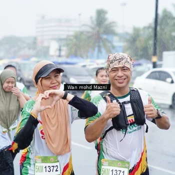 Runner Photo 7670739