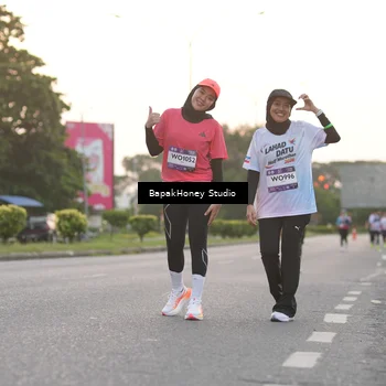 Runner Photo 7670741