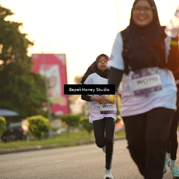 Runner Photo 7670748