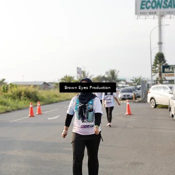 Runner Photo 7670752
