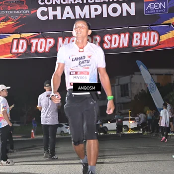 Runner Photo 7670772