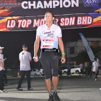 Runner Photo 7670777