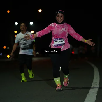 Runner Photo 7670781