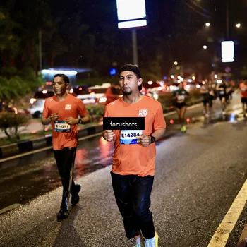Runner Photo 7670782