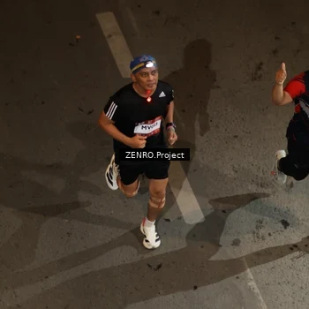 Runner Photo 7670803