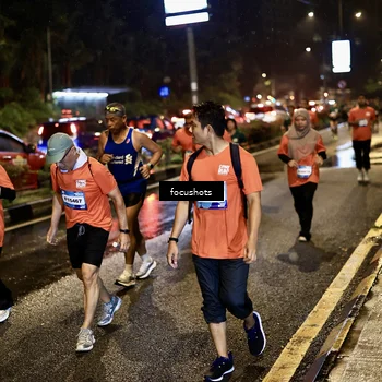 Runner Photo 7670816