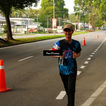 Runner Photo 7670837