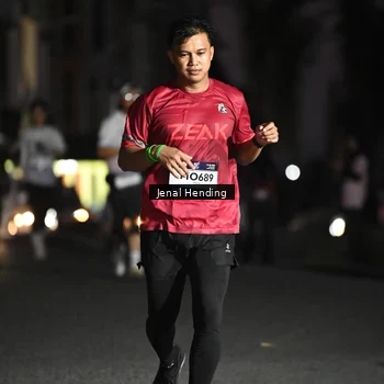 Runner Photo 7670841