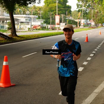 Runner Photo 7670842