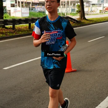 Runner Photo 7670855