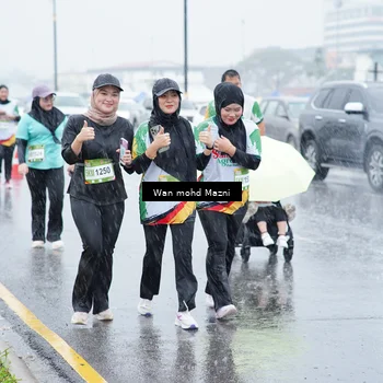 Runner Photo 7670857