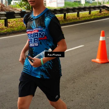 Runner Photo 7670858