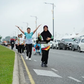 Runner Photo 7670859