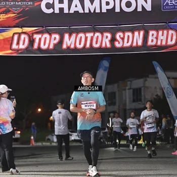 Runner Photo 7670864