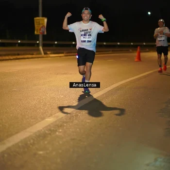 Runner Photo 7670886