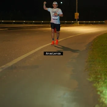 Runner Photo 7670889
