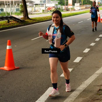 Runner Photo 7670893