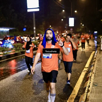 Runner Photo 7670912