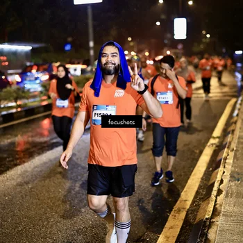 Runner Photo 7670917