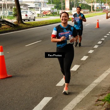 Runner Photo 7670921