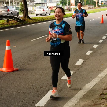 Runner Photo 7670926