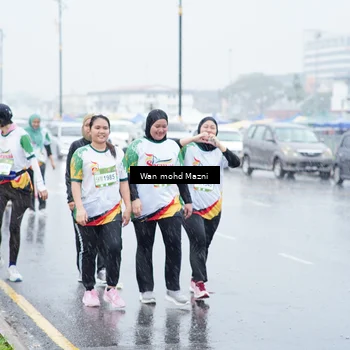 Runner Photo 7670929