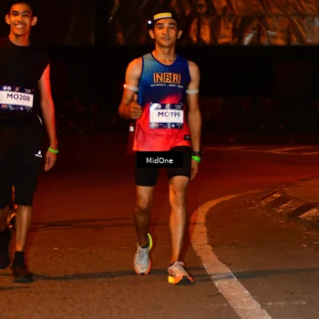 Runner Photo 7670930