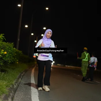 Runner Photo 7670952