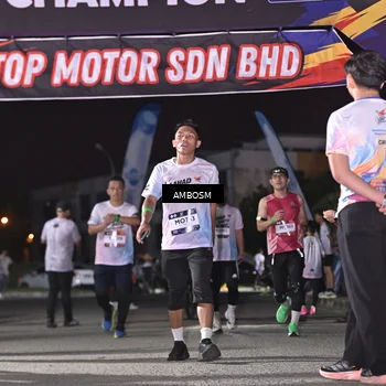 Runner Photo 7670971