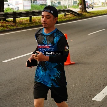 Runner Photo 7671011