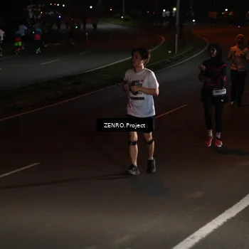 Runner Photo 7671014