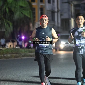 Runner Photo 7671027