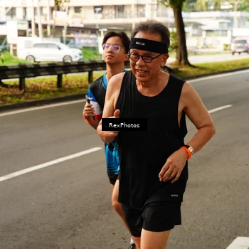 Runner Photo 7671028