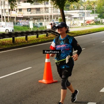 Runner Photo 7671080
