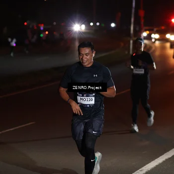 Runner Photo 7671081