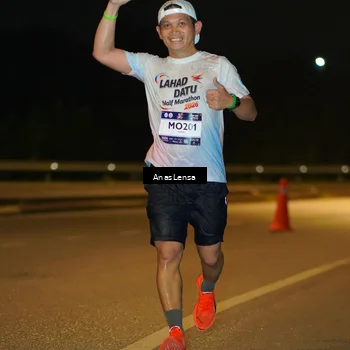 Runner Photo 7671085