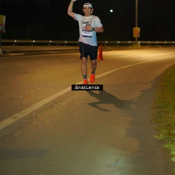Runner Photo 7671087