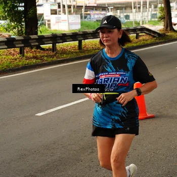 Runner Photo 7671091