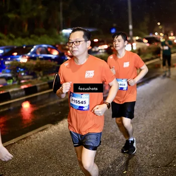 Runner Photo 7671097