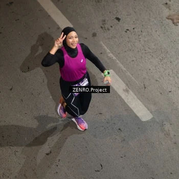 Runner Photo 7671117
