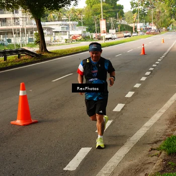 Runner Photo 7671129