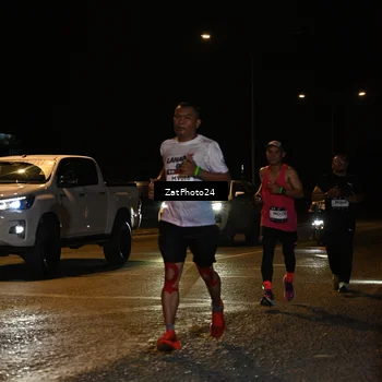 Runner Photo 7671131