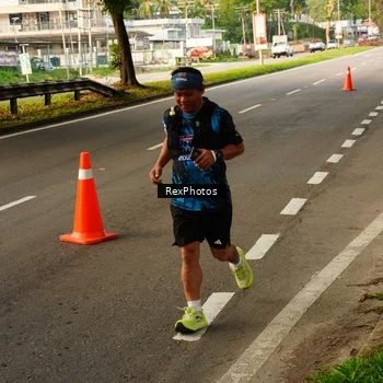 Runner Photo 7671144